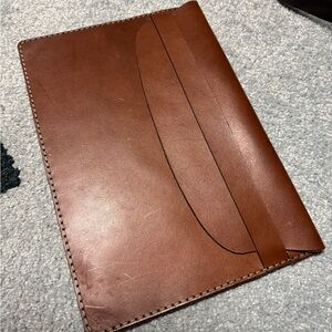 Classic Brown Leather Folio Sleeve